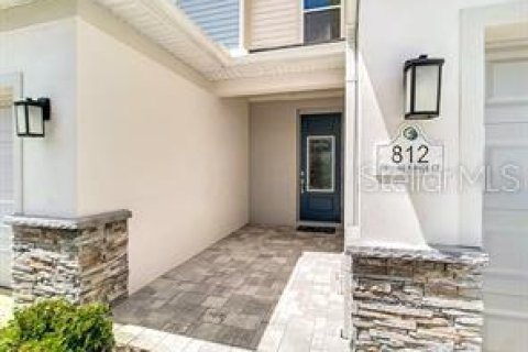 Townhouse in Four Corners, Florida 3 bedrooms, 158.31 sq.m. № 1677993 - photo 3