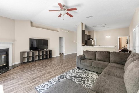 House in Jacksonville, Florida 4 bedrooms, 181.53 sq.m. № 1608167 - photo 5