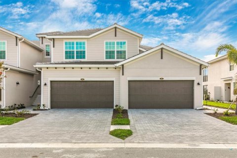 Condo in Venice, Florida, 3 bedrooms in WELLEN PARK  № 1563960 - photo 1