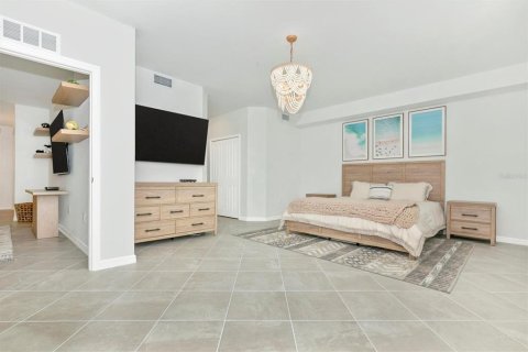 Condo in Venice, Florida, 3 bedrooms in WELLEN PARK  № 1563960 - photo 30