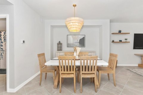 Condo in Venice, Florida, 3 bedrooms in WELLEN PARK  № 1563960 - photo 9