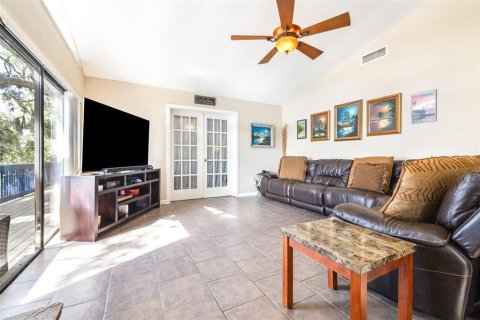 House in Babson Park, Florida 3 bedrooms, 169.83 sq.m. № 1544284 - photo 18