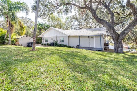 House in Babson Park, Florida 3 bedrooms, 169.83 sq.m. № 1544284 - photo 7