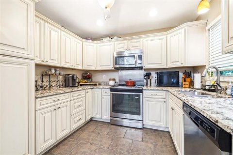 House in Babson Park, Florida 3 bedrooms, 169.83 sq.m. № 1544284 - photo 15