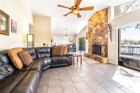 House in Babson Park, Florida 3 bedrooms, 169.83 sq.m. № 1544284 - photo 20