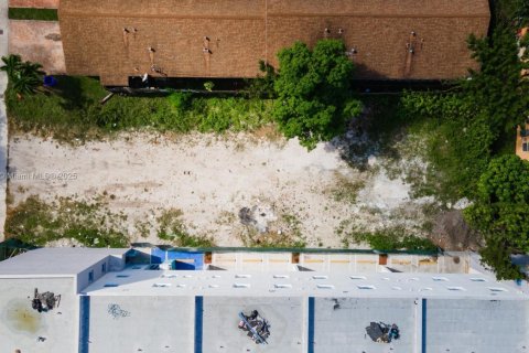 Immobilier commercial à vendre à Miami, Floride № 1952105 - photo 2