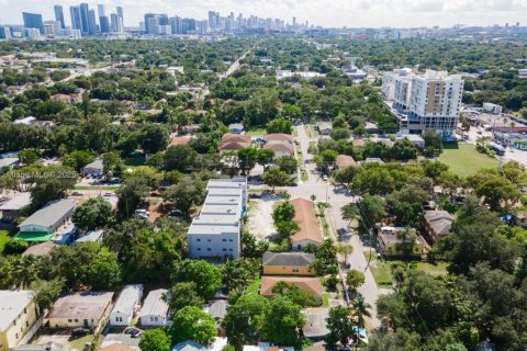 Immobilier commercial à vendre à Miami, Floride № 1952105 - photo 7