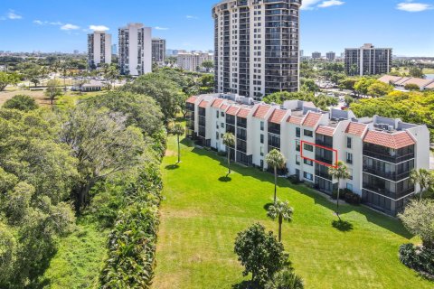 Condominio en alquiler en West Palm Beach, Florida, 2 dormitorios, 96.8 m2 № 2153665 - foto 18
