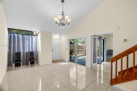 Touwnhouse à vendre à North Lauderdale, Floride: 3 chambres, 124.12 m2 № 1929784 - photo 10