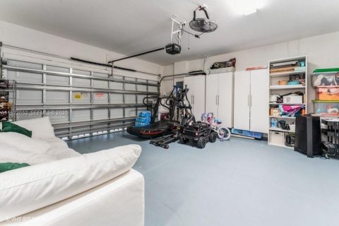 Casa en venta en Homestead, Florida, 4 dormitorios, 236.99 m2 № 1984255 - foto 27