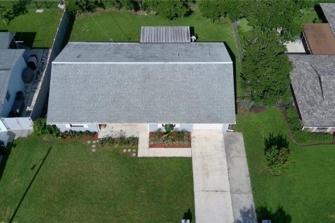 House in South Daytona, Florida 3 bedrooms, 115.57 sq.m. № 1784811 - photo 5
