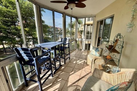 Condo in Sarasota, Florida, 2 bedrooms  № 1833077 - photo 7