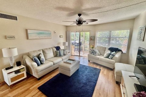 Condo in Sarasota, Florida, 2 bedrooms  № 1833077 - photo 5