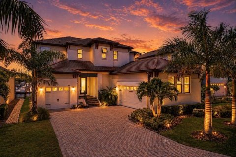 House in Ruskin, Florida 4 bedrooms, 326.74 sq.m. № 2148643