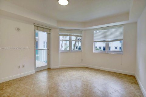 Купить кондоминиум в Авентура, Флорида 2 спальни, 122.63м2, № 1943400 - фото 9