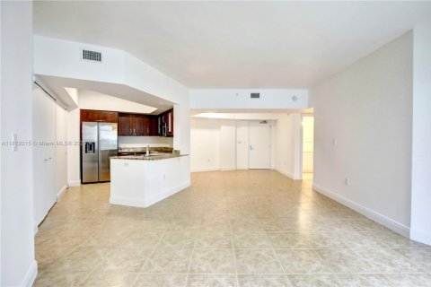 Купить кондоминиум в Авентура, Флорида 2 спальни, 122.63м2, № 1943400 - фото 2