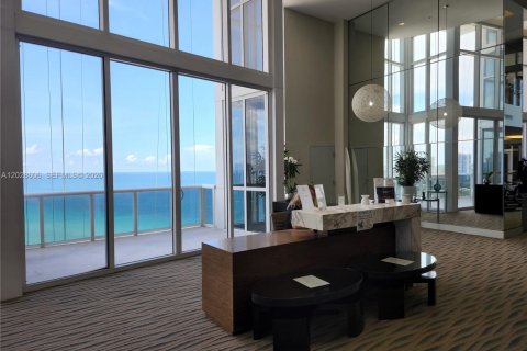 Condominio en alquiler en Sunny Isles Beach, Florida, 2 dormitorios, 119.75 m2 № 2257786 - foto 24