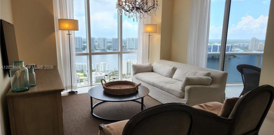 Condominio en Sunny Isles Beach, Florida, 2 dormitorios  № 2257786