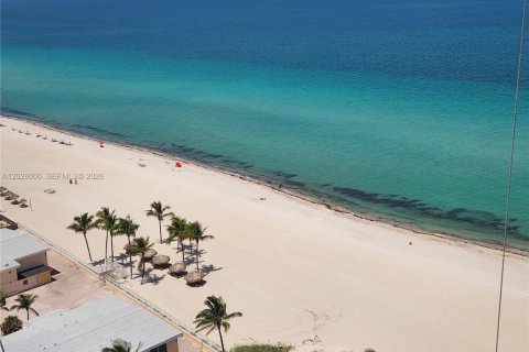 Condominio en alquiler en Sunny Isles Beach, Florida, 2 dormitorios, 119.75 m2 № 2257786 - foto 27
