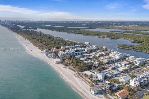 Terrain à vendre à Hollywood, Floride № 1999173 - photo 17
