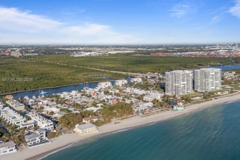 Terrain à vendre à Hollywood, Floride № 1999173 - photo 7