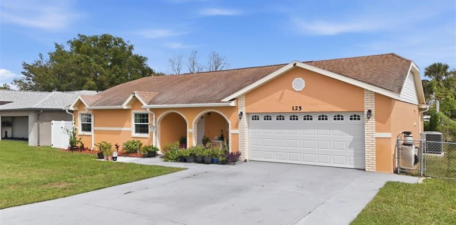 Villa ou maison à Kissimmee, Floride 4 chambres, 179.3 m2 № 2396453