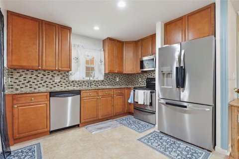 Villa ou maison à vendre à Kissimmee, Floride: 4 chambres, 179.3 m2 № 2396453 - photo 8