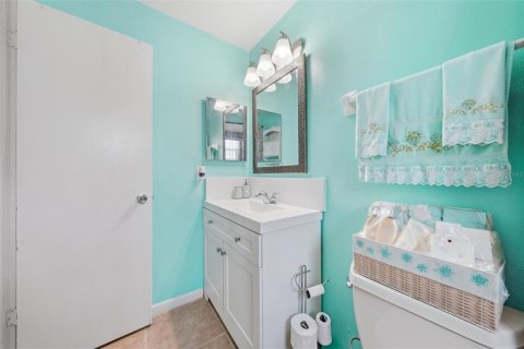 Villa ou maison à vendre à Kissimmee, Floride: 4 chambres, 179.3 m2 № 2396453 - photo 28
