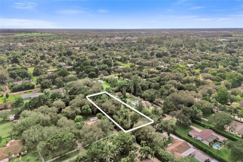 Купить земельный участок в Дейви, Флорида № 1950808 - фото 24