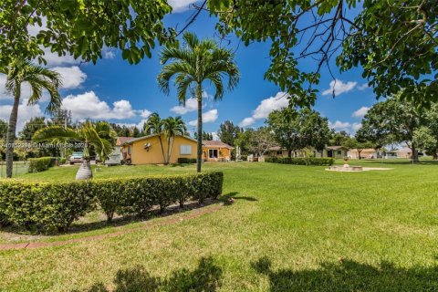 Casa en venta en Davie, Florida, 4 dormitorios, 268.95 m2 № 1859962 - foto 13