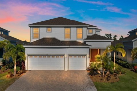 House in Apollo Beach, Florida 5 bedrooms, 246.75 sq.m. № 2364079