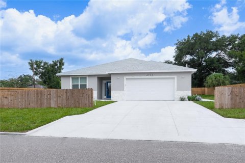 Villa ou maison à vendre à Orlando, Floride: 3 chambres, 188.22 m2 № 2225157 - photo 2