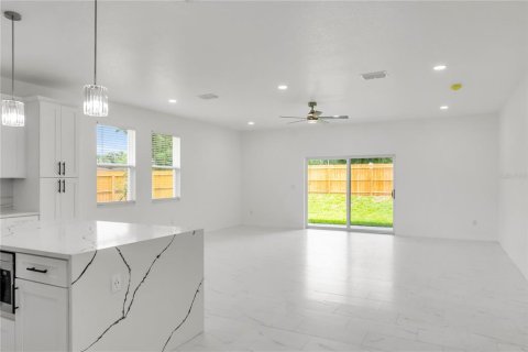 Villa ou maison à vendre à Orlando, Floride: 3 chambres, 188.22 m2 № 2225157 - photo 6
