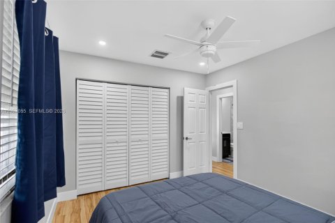 House in Deerfield Beach, Florida 3 bedrooms, 132.57 sq.m. № 2399642 - photo 30