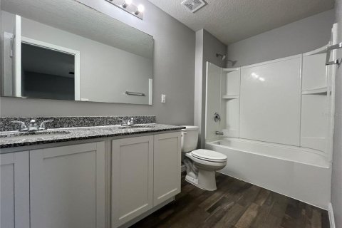 Casa en alquiler en Kissimmee, Florida, 4 dormitorios, 148.92 m2 № 1829990 - foto 11