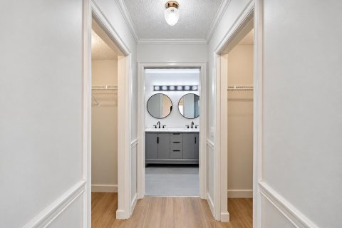 Touwnhouse à louer à Jupiter, Floride: 4 chambres, 189.99 m2 № 2243367 - photo 12