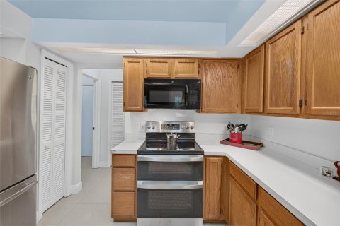 Casa en venta en Apopka, Florida, 3 dormitorios, 164.25 m2 № 2351933 - foto 11