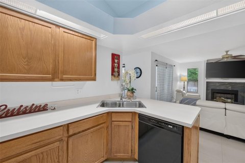 Casa en venta en Apopka, Florida, 3 dormitorios, 164.25 m2 № 2351933 - foto 12