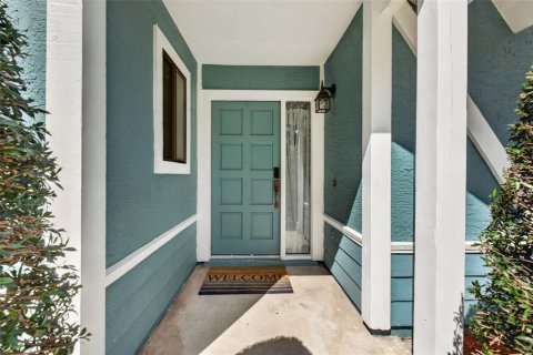 Casa en venta en Apopka, Florida, 3 dormitorios, 164.25 m2 № 2351933 - foto 2