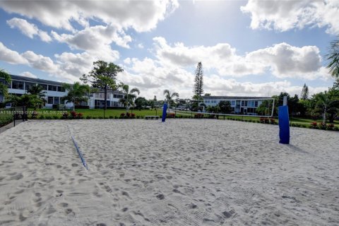 Condominio en venta en Deerfield Beach, Florida, 1 dormitorio, 65.03 m2 № 1768451 - foto 26