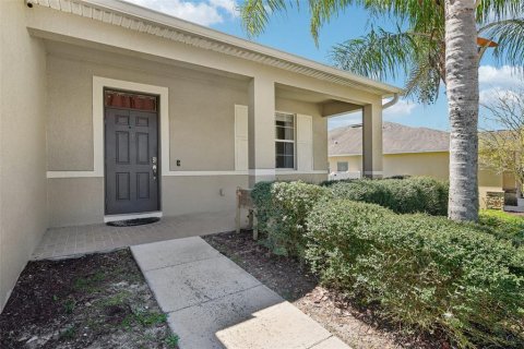 House in Mount Dora, Florida 4 bedrooms, 224.82 sq.m. № 1584067 - photo 15