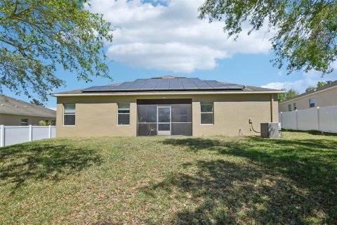House in Mount Dora, Florida 4 bedrooms, 224.82 sq.m. № 1584067 - photo 9