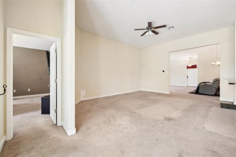 House in Mount Dora, Florida 4 bedrooms, 224.82 sq.m. № 1584067 - photo 25