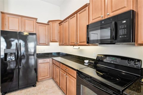 House in Mount Dora, Florida 4 bedrooms, 224.82 sq.m. № 1584067 - photo 19