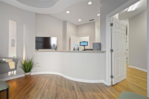 Commercial property in Lutz, Florida 278.71 sq.m. № 1521805 - photo 24