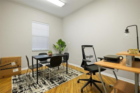 Commercial property in Lutz, Florida 278.71 sq.m. № 1521805 - photo 30