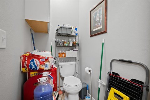 Commercial property in Lutz, Florida 278.71 sq.m. № 1521805 - photo 18