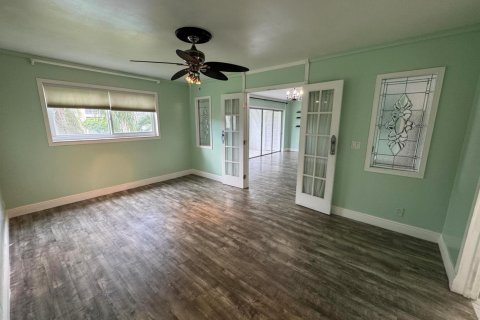 Copropriété à louer à Palm Springs, Floride: 1 chambre, 72 m2 № 2352538 - photo 12