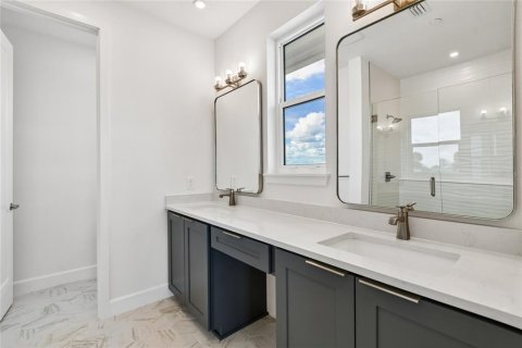 Townhouse in New Smyrna Beach, Florida 3 bedrooms, 213.12 sq.m. № 2239741 - photo 14