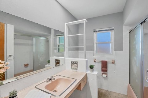 Villa ou maison à vendre à Sarasota, Floride: 4 chambres, 187.29 m2 № 1851156 - photo 27